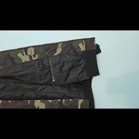 Obey Camo Bomber Jacket - Trendy Urban Outerwear Unisex Size Small - Picture 3 of 6